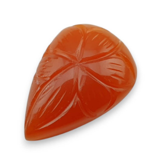 Carnelian carved cabochon 25x17 mm no 18