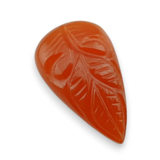 Carnelian carved cabochon 26x16 mm no 45