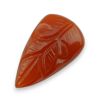 Carnelian carved cabochon 28x17 mm no 72