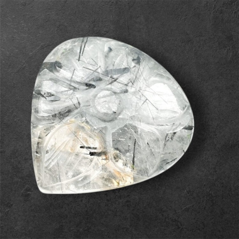 Quartz with tourmaline cabochon carving 24x23 mm no. 20 Quartz with tourmaline cabochon carving 24x23 mm no. 20