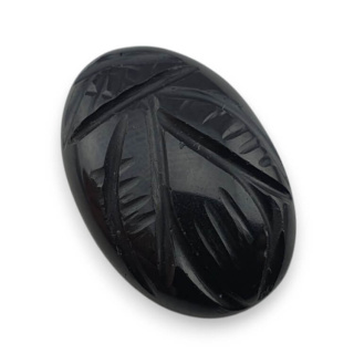 Onyx cabochon carving 22x15 mm no 108