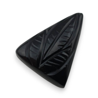 Onyx cabochon carving 22x17 mm no 116