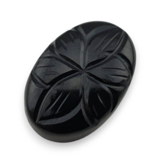 Onyx cabochon carving 23x16 mm no 68