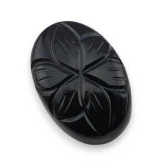 Onyx cabochon carving 23x16 mm no 68