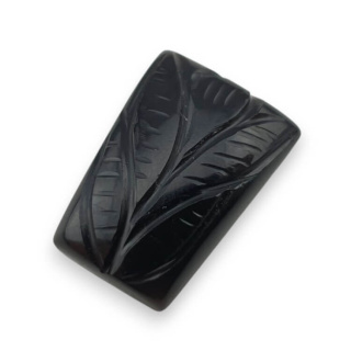 Onyx carved cabochon 23x16 mm no 72