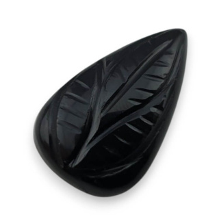 Onyx carving cabochon 24x15 mm no. 110