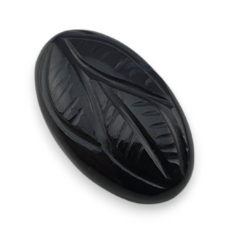 Onyx cabochon carving 24x15 mm no 85