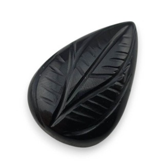Onyx cabochon carving 24x16 mm no 48