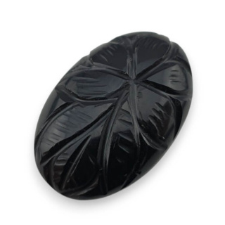 Onyx cabochon carving 26x17 mm no. 102