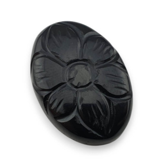 Onyx cabochon carving 26x18 mm no 95