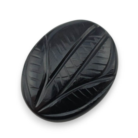 Onyx carved cabochon 26x21 mm no 15 Onyx carved cabochon 26x21 mm no 15