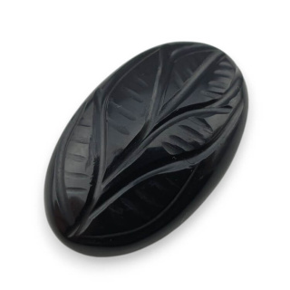 Onyx cabochon carving 27x16 mm no 53