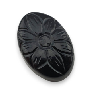 Onyx cabochon carving 27x18 mm no 19