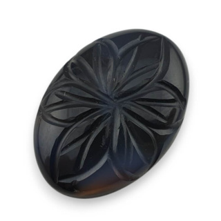 Onyx cabochon carving 27x19 mm no. 38
