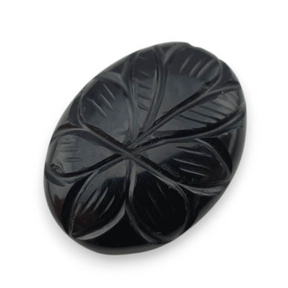 Onyx cabochon carving 27x20 mm no 17