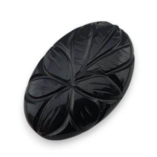 Onyx cabochon carving 28x18 mm no. 33