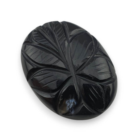 Onyx carved cabochon 28x21 mm no 111 Onyx carved cabochon 28x21 mm no 111