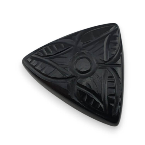 Onyx cabochon carving 29x25 mm no 32 Onyx cabochon carving 29x25 mm no 32