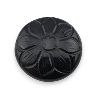Onyx cabochon carving fi 24 mm no 82