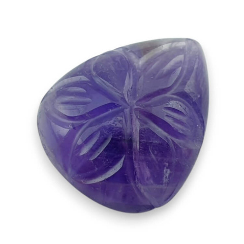 Amethyst cabochon carving 22x19 mm no. 21 Amethyst cabochon carving 22x19 mm no. 21