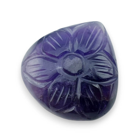 Amethyst carved cabochon 23x22 mm no 43 Amethyst carved cabochon 23x22 mm no 43