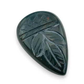Bloodstone cabochon carving 33x22 mm no. 4