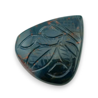 Bloodstone cabochon carving 35x31 mm no 17