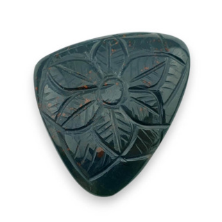 Bloodstone carving cabochon 40x33 mm no. 28