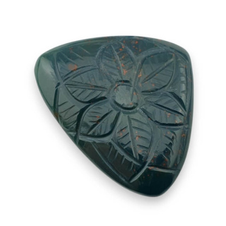 Bloodstone carving cabochon 40x33 mm no. 28