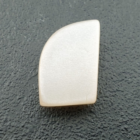 White moonstone carved cabochon 18x13 mm no 290 White moonstone carved cabochon 18x13 mm no 290