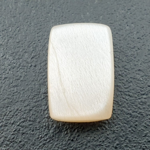 White moonstone carved cabochon 20x13 mm no 214 White moonstone carved cabochon 20x13 mm no 214