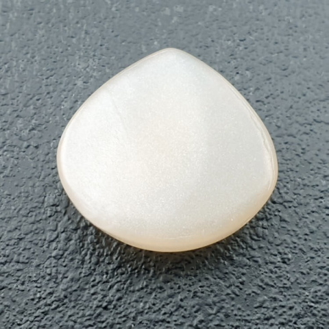 White moonstone carved cabochon 21x20 mm no 276 White moonstone carved cabochon 21x20 mm no 276