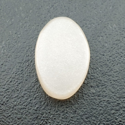 Moonstone white cabochon carving 22x14 mm no 289 Moonstone white cabochon carving 22x14 mm no 289