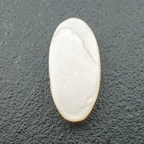 Moonstone white cabochon carving 23x11 mm no 226 Moonstone white cabochon carving 23x11 mm no 226
