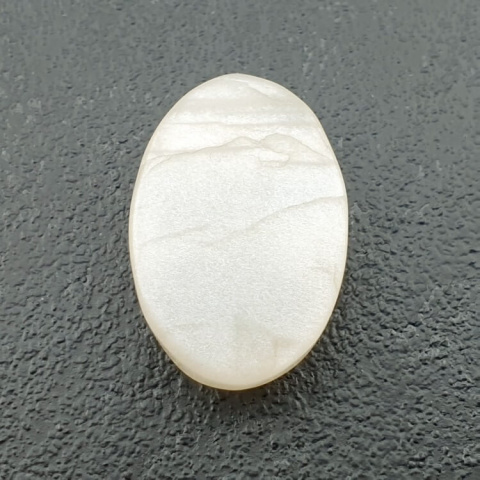 Kamień księżycowy biały kaboszon carving 23x16 mm nr 283 Kamień księżycowy biały kaboszon carving 23x16 mm nr 283