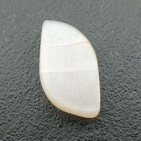 White moonstone carved cabochon 24x13 mm no 277 White moonstone carved cabochon 24x13 mm no 277