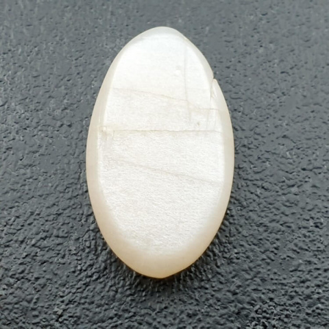 White moonstone carved cabochon 25x15 mm no 270