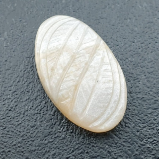 Moonstone white cabochon carving 26x16 mm no 237