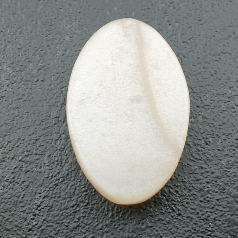Moonstone white cabochon carving 28x18 mm no 266 Moonstone white cabochon carving 28x18 mm no 266
