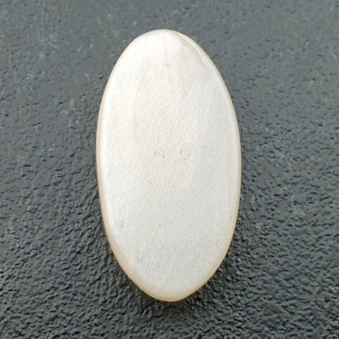 Moonstone white cabochon carving 29x15 mm no 238 Moonstone white cabochon carving 29x15 mm no 238