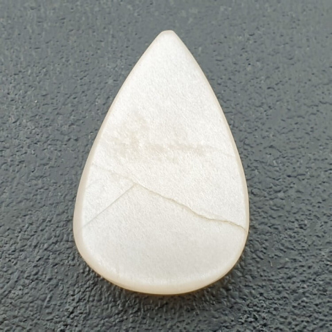 Moonstone white cabochon carving 29x19 mm no. 256 Moonstone white cabochon carving 29x19 mm no. 256