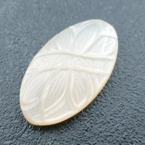 White moonstone carved cabochon 30x17 mm no 271 White moonstone carved cabochon 30x17 mm no 271