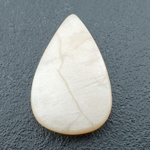 Moonstone white cabochon carving 31x20 mm no 262 Moonstone white cabochon carving 31x20 mm no 262