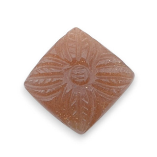 Moonstone peach cabochon carving 18x18 mm no 25