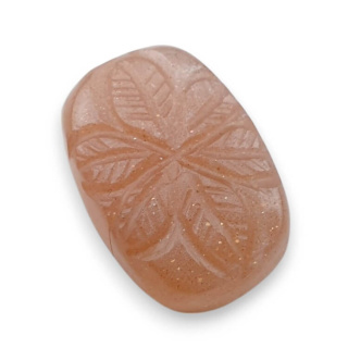 Moonstone peach cabochon carving 22x15 mm no 15