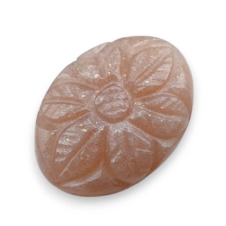 Moonstone peach cabochon carving 22x16 mm no 31