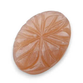 Moonstone peach cabochon carving 25x18 mm no 18