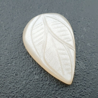 Moonstone white cabochon carving 26x17 mm no 201