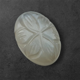 Moonstone grey cabochon carving 19x14 mm no. 119