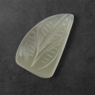 Moonstone grey cabochon carving 22x13 mm no 131